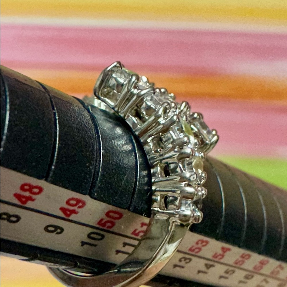 Rhinestone ring - Picture 5 of 5